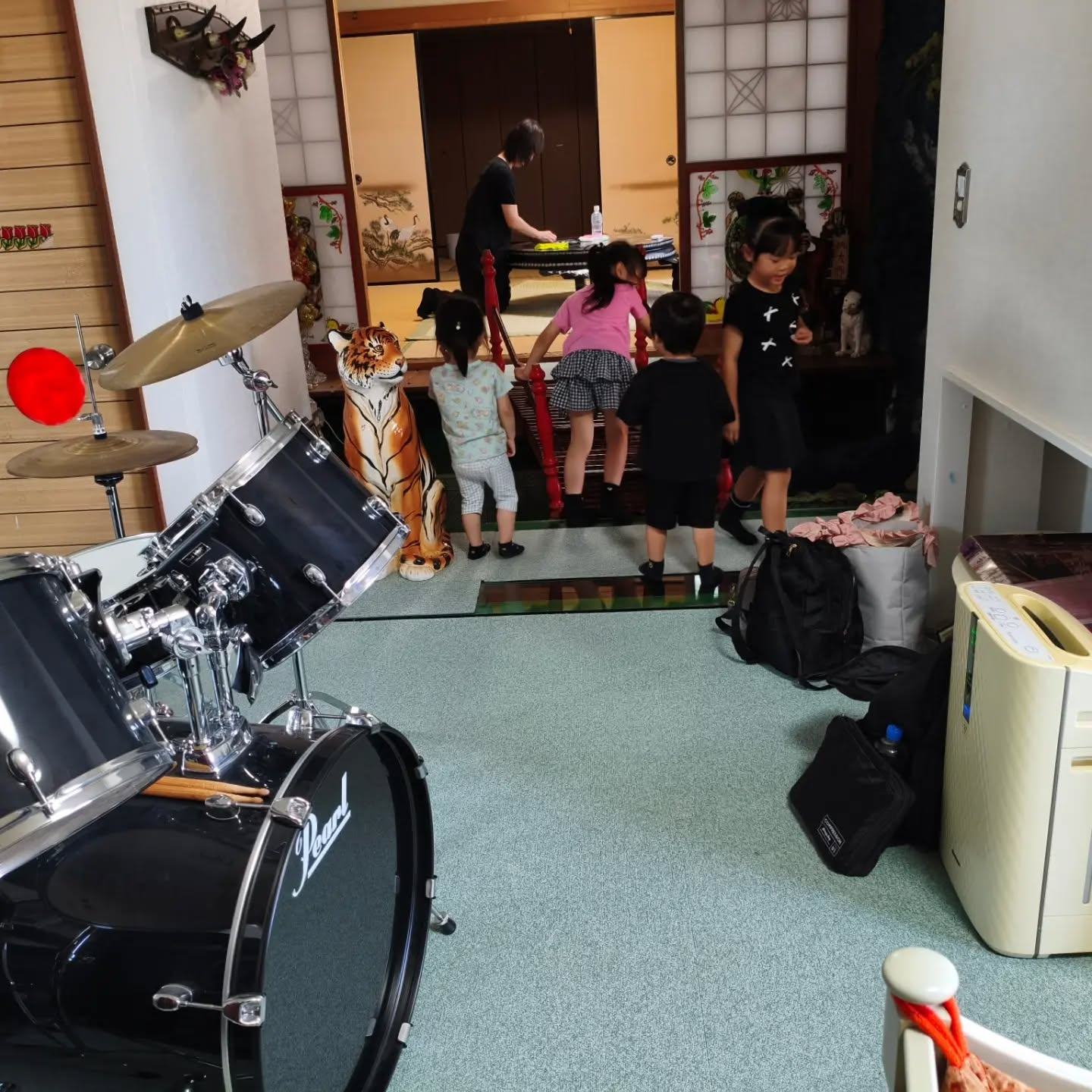 H8.6.21  今日は母の３回忌　子供達も勢揃い